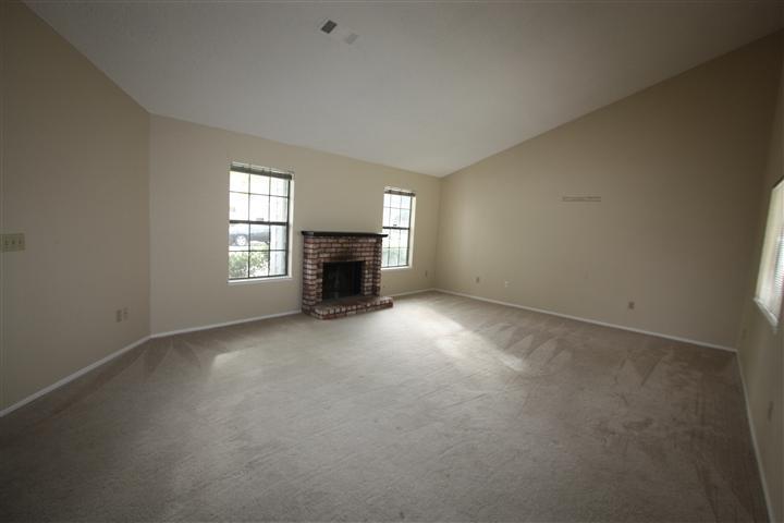 3529 Regency Park Dr, Modesto, CA 95356 photo 3