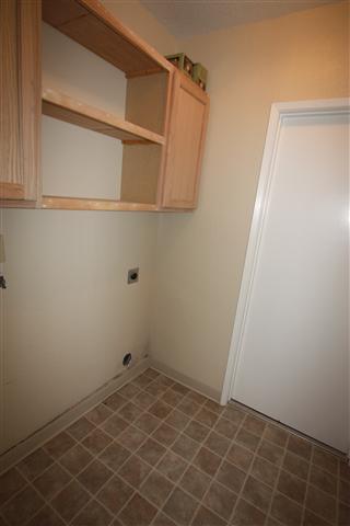 3529 Regency Park Dr, Modesto, CA 95356 photo 9
