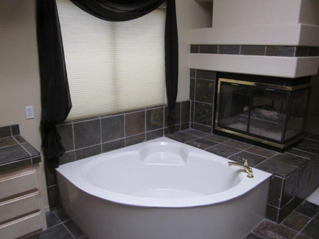 116 Keller Cir, Folsom, CA 95630 photo 7