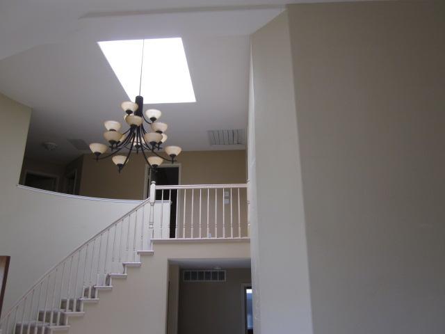 116 Keller Cir, Folsom, CA 95630 photo 2