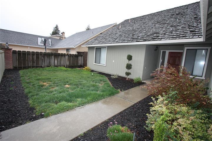 3613 Pelucca Ln, Modesto, CA 95355 photo 4