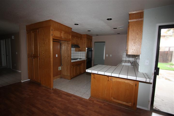 3613 Pelucca Ln, Modesto, CA 95355 photo 6