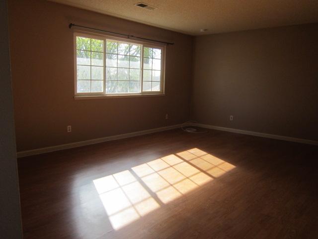 912 Lenore Ct, Modesto, CA 95351 photo 5