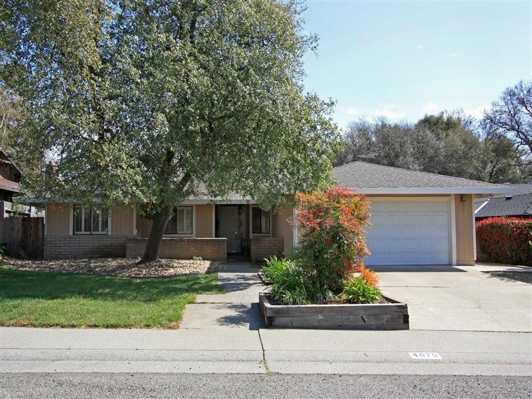 4070 Crabtree Ct, Carmichael, CA 95608 photo 1