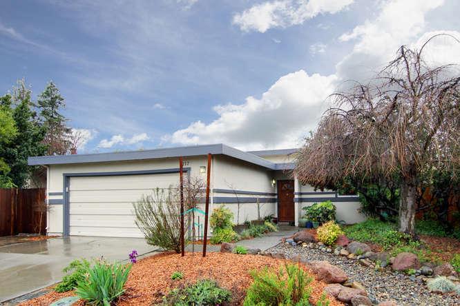 1217 Arthur St, Davis, CA 95616 photo 1