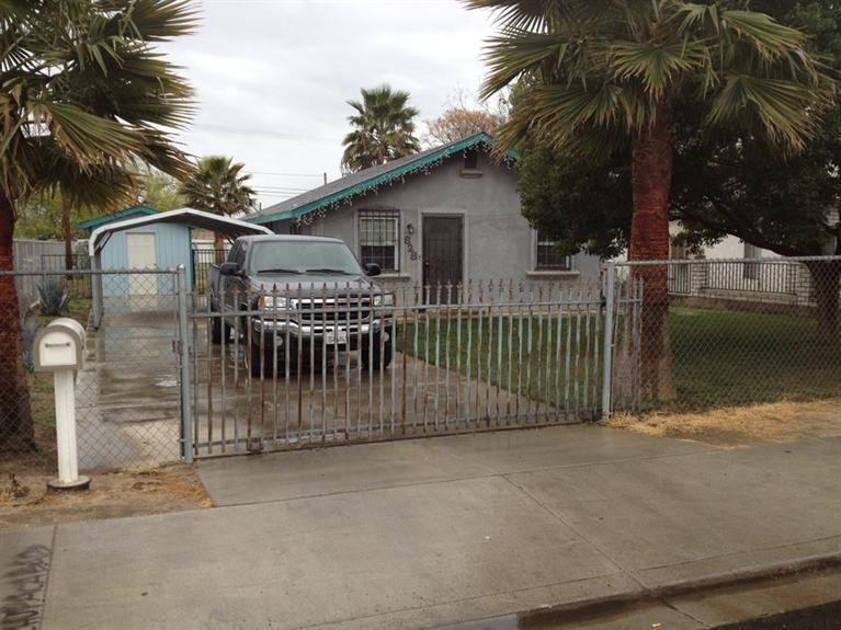 828 Glenn Ave, Modesto, CA 95358 photo 1
