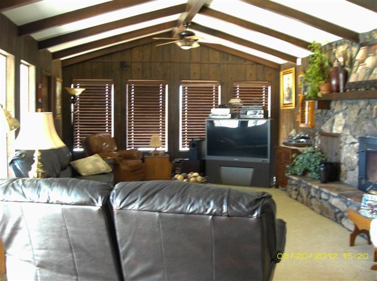 15743 Ash Ave, Patterson, CA 95363 photo 9