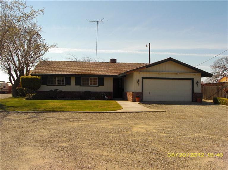 15743 Ash Ave, Patterson, CA 95363 photo 1