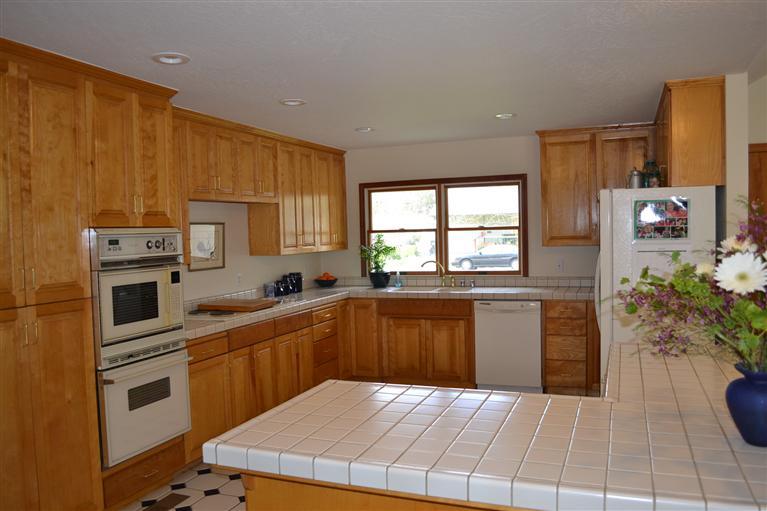739 Miller Dr, Davis, CA 95616 photo 8