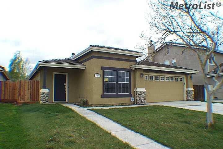 386 Darlene Ln, Tracy, CA 95377 photo 1