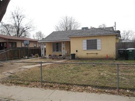 415 Oak St, Modesto, CA 95351 photo 1