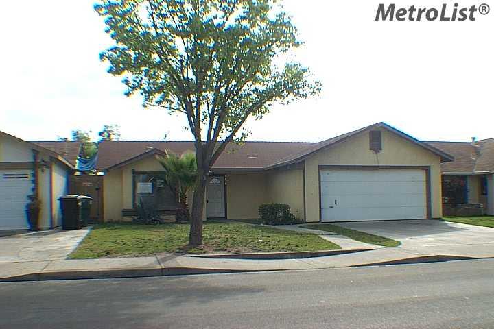 1216 Pine Tree Ln, Modesto, CA 95351 photo 1