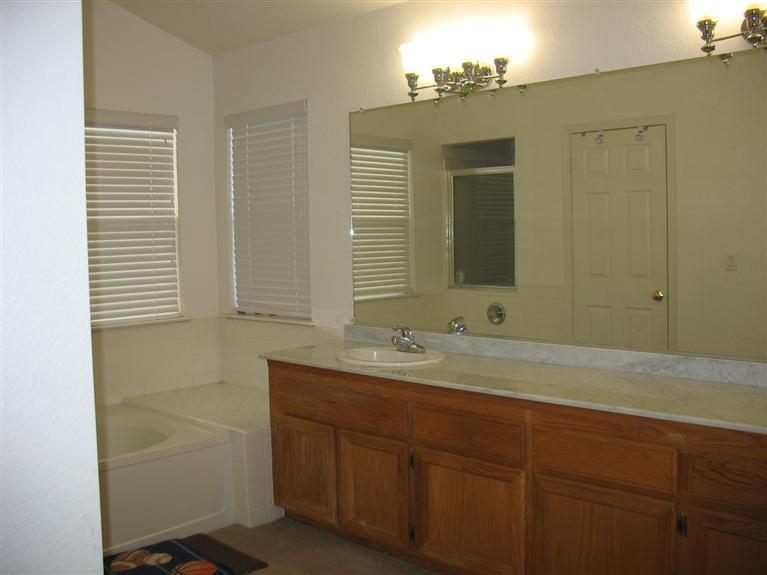 8141 Gloriann Way, Antelope, CA 95843 photo 11