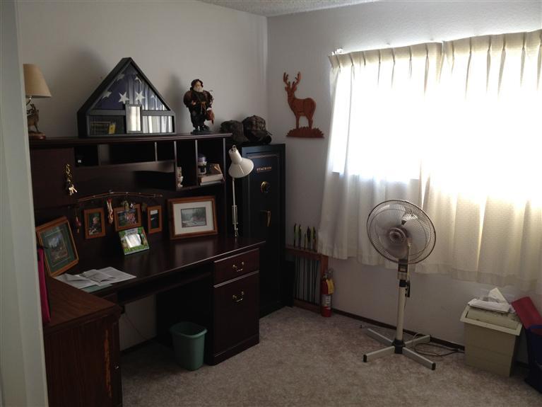 2524 Bellamy St, Modesto, CA 95354 photo 4
