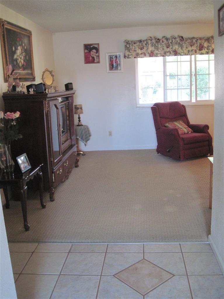 1617 Derek Way, Modesto, CA 95350 photo 2