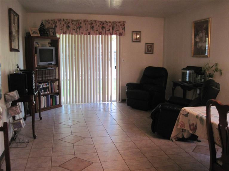 1617 Derek Way, Modesto, CA 95350 photo 6