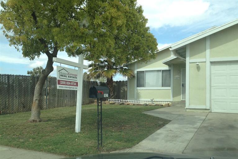 1429 Solar Ave, Modesto, CA 95351 photo 1