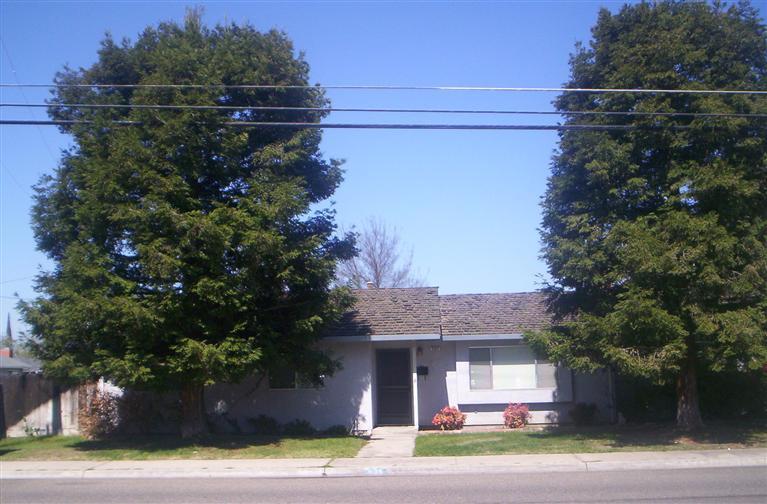 505 North Ave, Turlock, CA 95382 photo 1