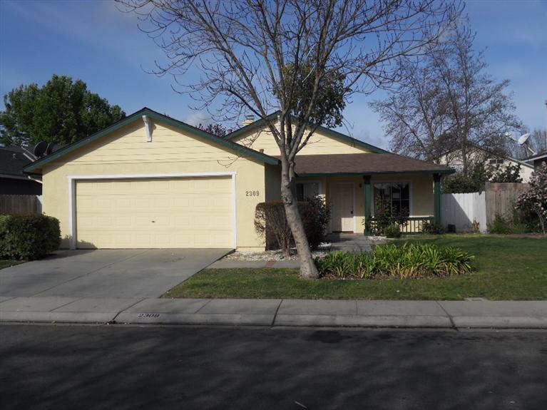 2309 Manhattan Way, Modesto, CA 95358 photo 1