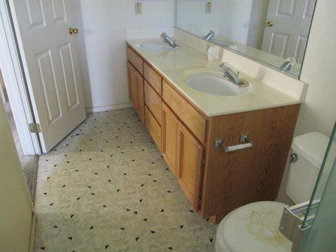 5621 Mapleton Way, Sacramento, CA 95823 photo 13