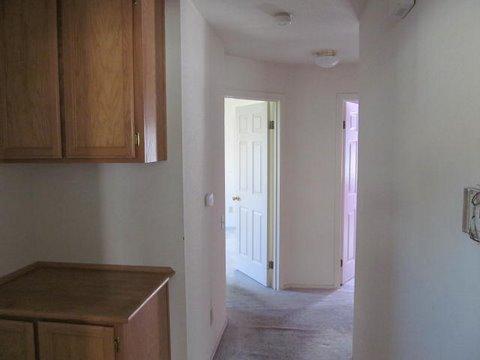 5621 Mapleton Way, Sacramento, CA 95823 photo 11