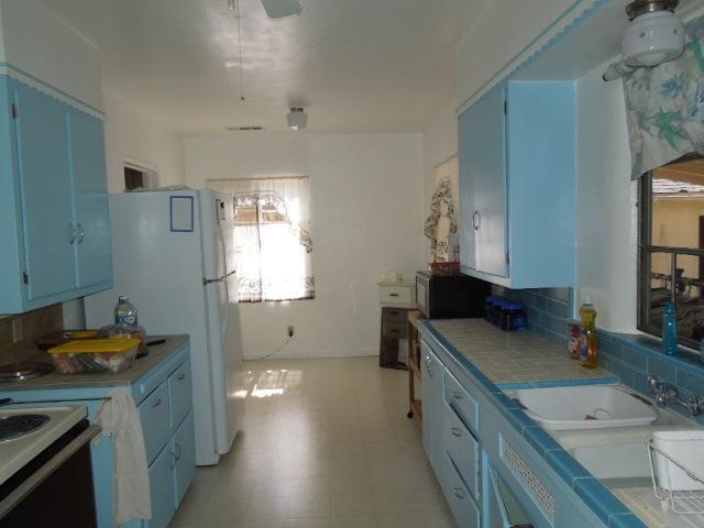 321 N Santa Barbara Ave, Modesto, CA 95351 photo 5