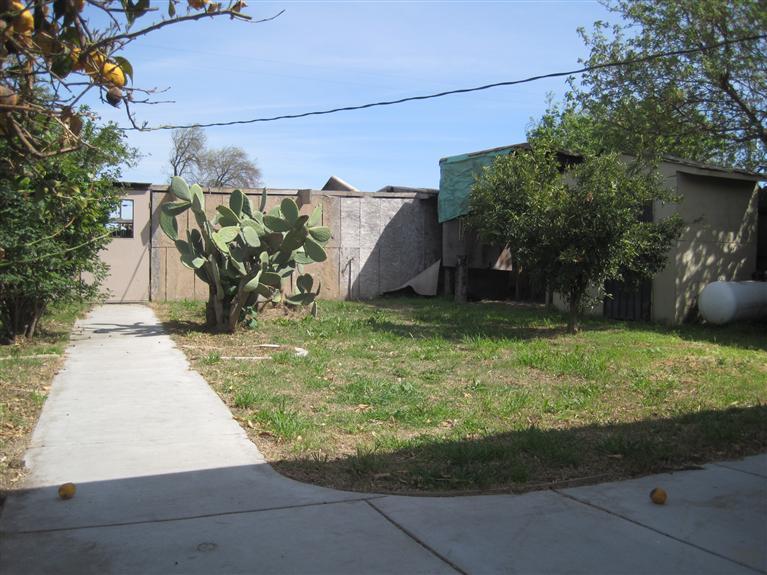 1342 Durango St, Ceres, CA 95307 photo 4