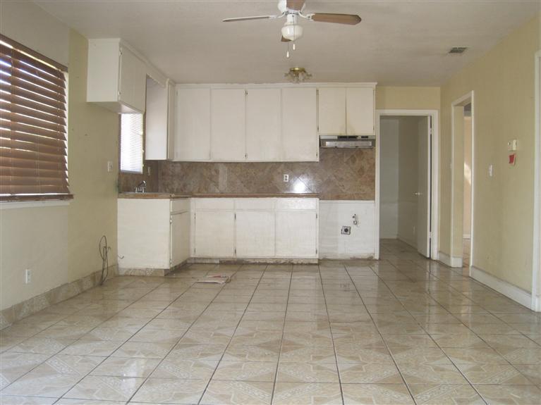 1342 Durango St, Ceres, CA 95307 photo 5