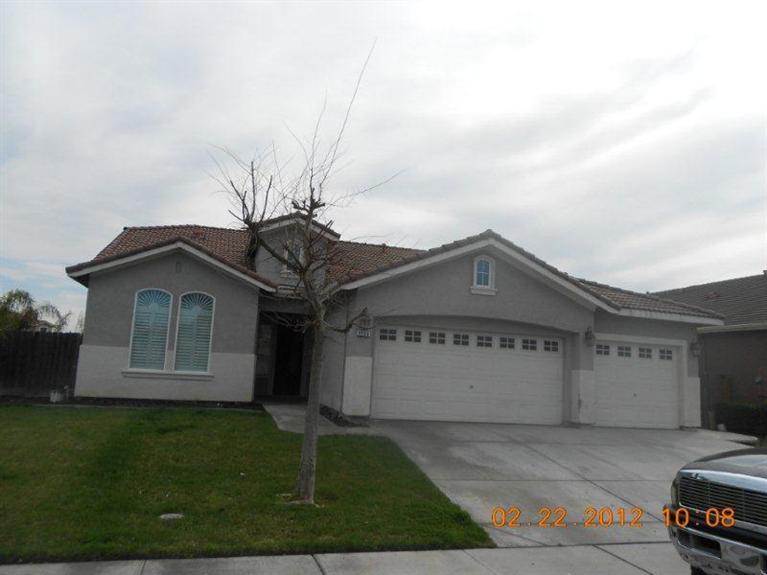 5530 Double Eagle Ct, Riverbank, CA 95367 photo 1