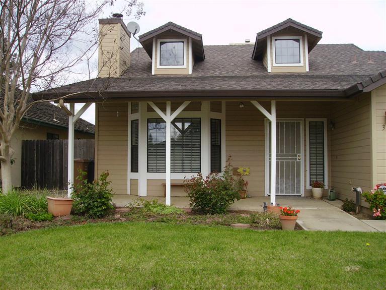 333 Sparrow Ln, Lodi, CA 95240 photo 2