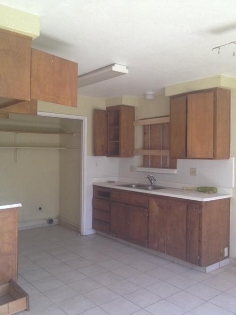 3904 Woodview Dr, Ceres, CA 95307 photo 4
