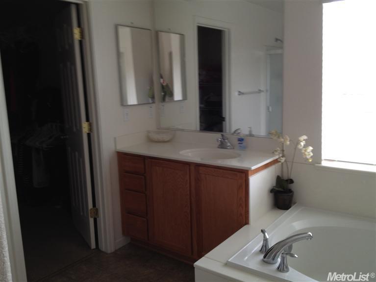 1240 Strawberry Dr, Merced, CA 95348 photo 14