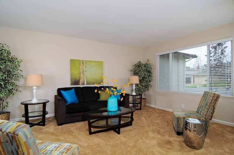 5012 Olive Oak Way, Carmichael, CA 95608 photo 3