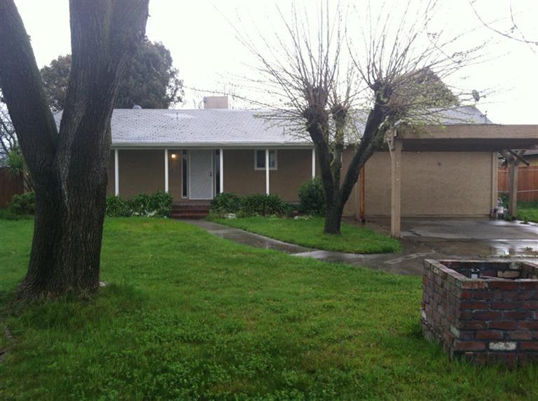 10990 N Micke Grove Rd, Lodi, CA 95240 photo 2