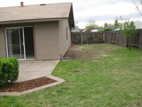 1571 Debbra Way, Manteca, CA 95336 photo 12