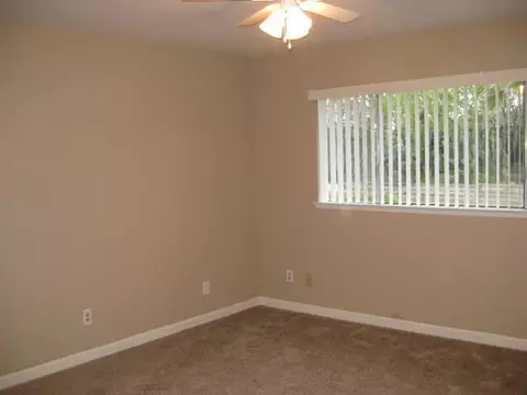 1571 Debbra Way, Manteca, CA 95336 photo 7