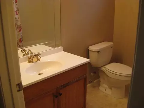 1571 Debbra Way, Manteca, CA 95336 photo 9