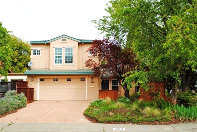 203 Aurora Ave, Davis, CA 95616 photo 1