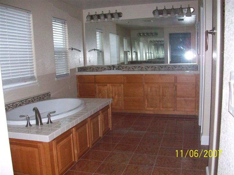 1516 Phlox Dr, Patterson, CA 95363 photo 13