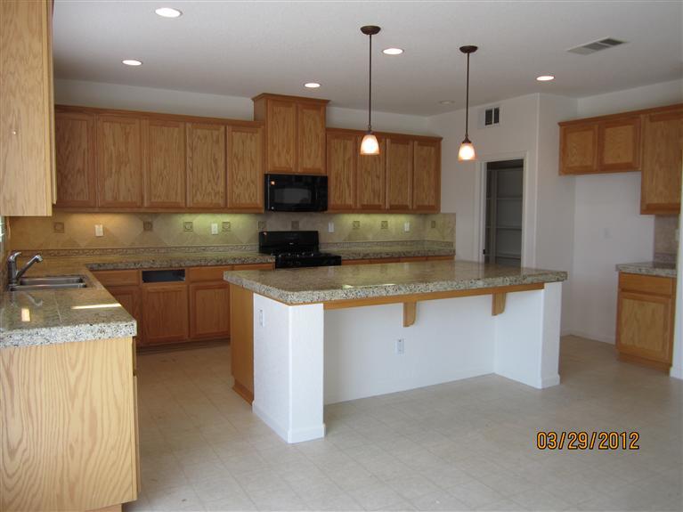 2952 Essie Way, Modesto, CA 95355 photo 3