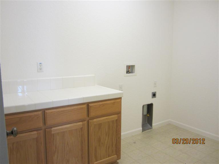 2952 Essie Way, Modesto, CA 95355 photo 7