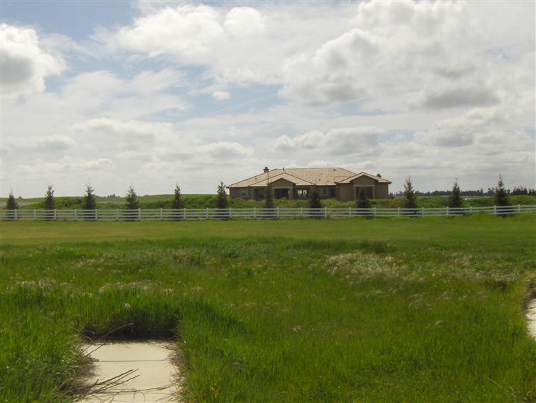 9641 Martingale Ct, Wilton, CA 95693 photo 7