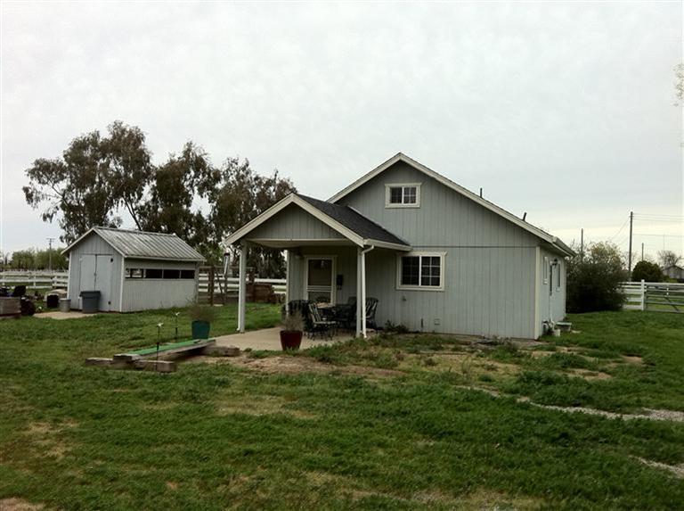 13419 Sargent Ave, Galt, CA 95632 photo 4