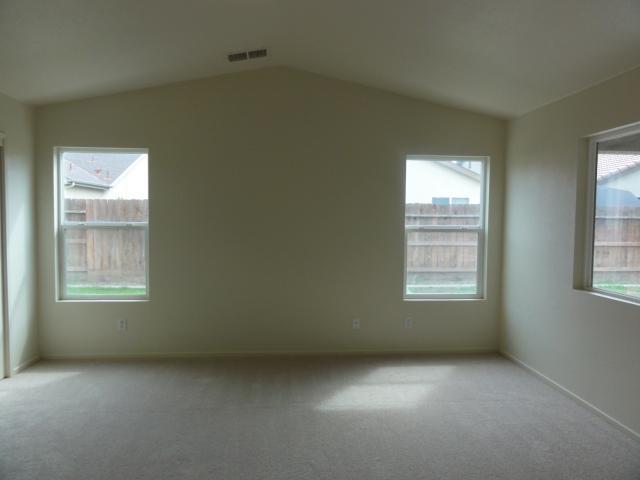 2091 W Antley St, Merced, CA 95348 photo 9