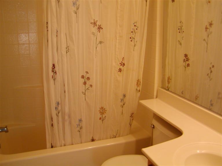 2004 Landing Ct, Modesto, CA 95357 photo 22