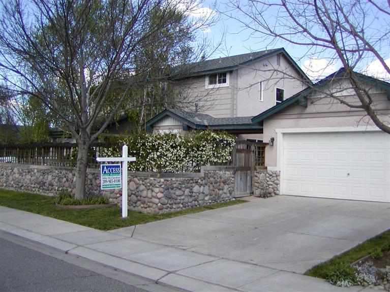2004 Landing Ct, Modesto, CA 95357 photo 4