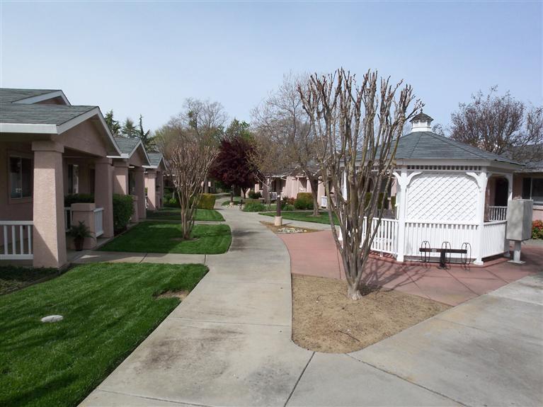 1707 Olympic Dr #4, Davis, CA 95616 photo 16