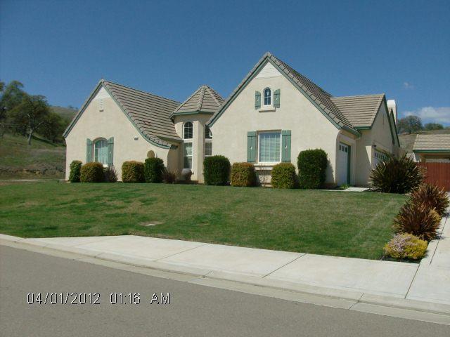 9161 Morton Davis Dr, Patterson, CA 95363 photo 1