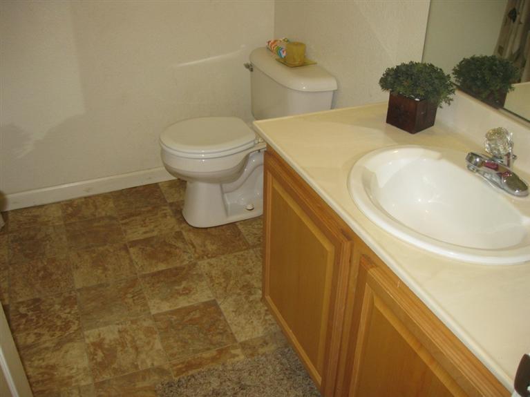 10912 Woolwich Way, Mather, CA 95655 photo 10
