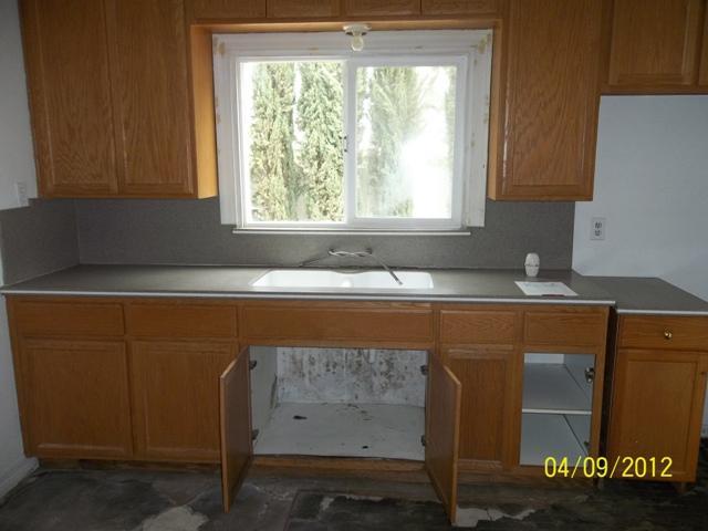 228 E Roseburg Ave, Modesto, CA 95350 photo 3